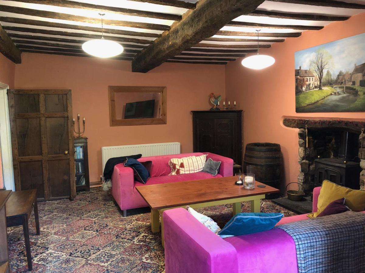 Ynyswen Bed & Breakfast Nantgaredig Екстериор снимка
